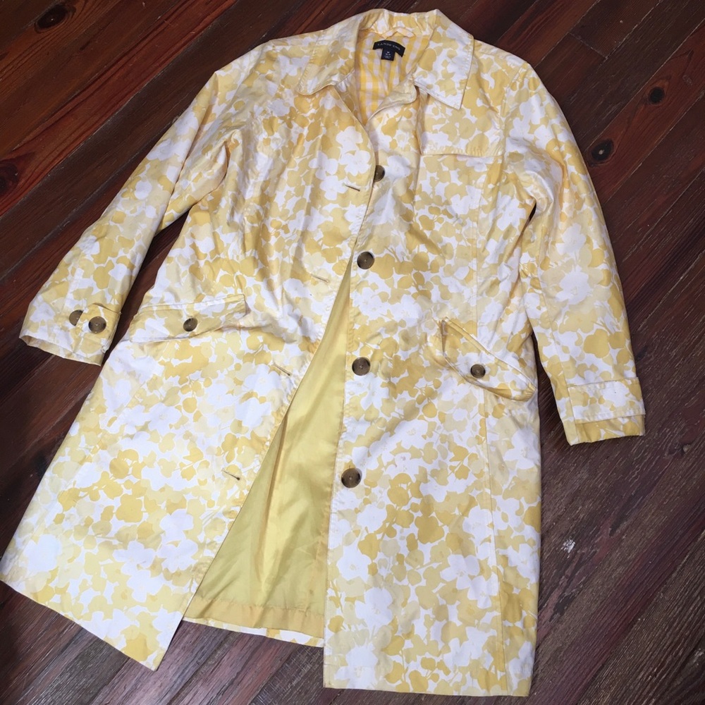 Land’s End Raincoat sz M